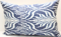 i61 - Silk Ikat Cushion Pillow Covers