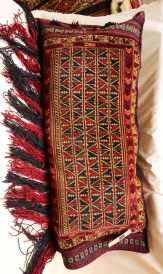R8391 Afghan Carpet Floor Cushion Cover