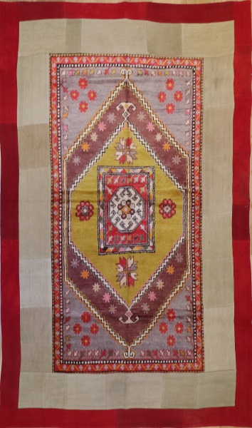 R3216 Anatolian Carpet Patchwork