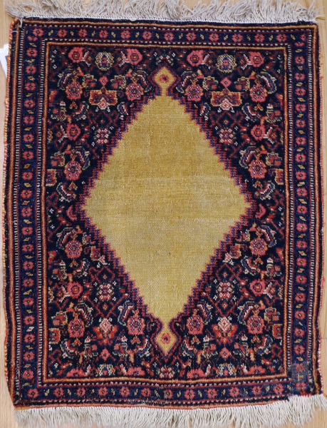 R945 Antique Persian Feraghan Rugs