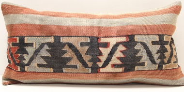 D40 Antique Turkish Kilim Cushion Cover