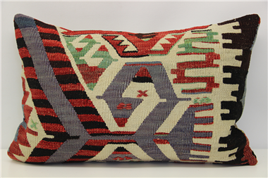 D280 Antique Turkish Kilim Pillow Cover