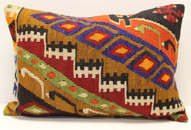 D306 Turkish Kilim Pillow Cover
