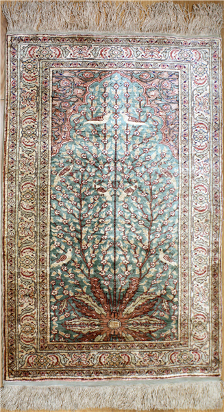 R8319 Gorgeous Turkish Silk Rug