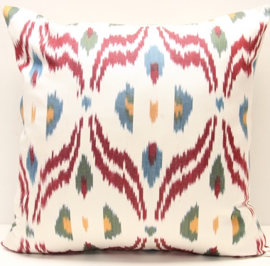 i13 - Handmade Ikat Pillow Cover