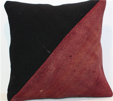 M99 Kilim Cushion Cover