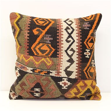 M341 Kilim cushion cover