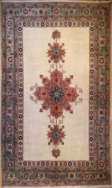R7551 Persian Tabriz Carpet