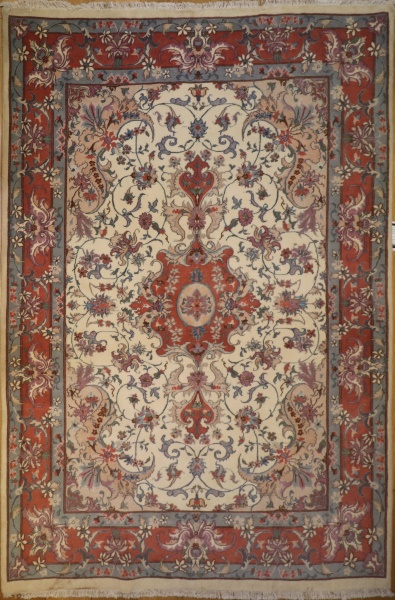 R6448 Silk and Wool Isfahan Carpet