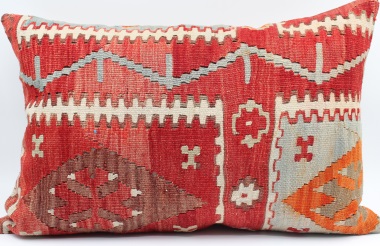 D315 Turkish Kilim Pillow Cover