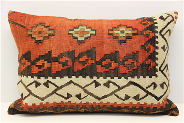 D411 Turkish Kilim Pillow Covers